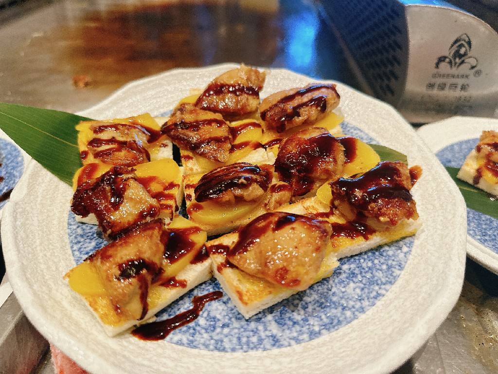 员工生日会丨芳菲四月花似锦，一岁一礼，快乐(图20)