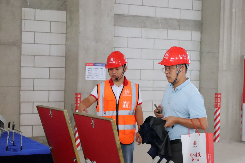 聚焦 | 创新引领革新，2025年东莞市建筑施工“安全生产月”观摩启动仪式在银瓶现代产业园项目圆满举行(图33)