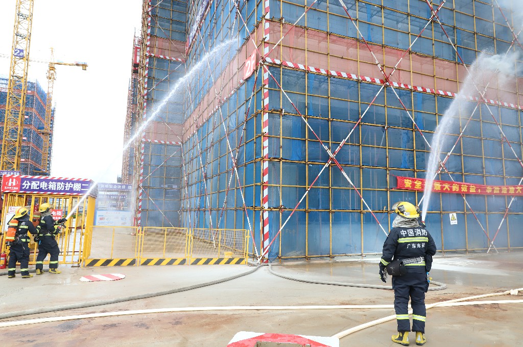 筑牢安全防线 锤炼应急能力丨桥头镇住建领域2025年综合应急演练在东莞建工集团三津食品增资扩产项目成功开展(图6) 筑牢安全防线 锤炼应急能力丨桥头镇住建领域2025年综合应急演练在东莞建工集团三津食品增资扩产项目成功开展(图6)