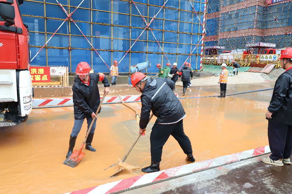 筑牢安全防线 锤炼应急能力丨桥头镇住建领域2025年综合应急演练在东莞建工集团三津食品增资扩产项目成功开展(图7)