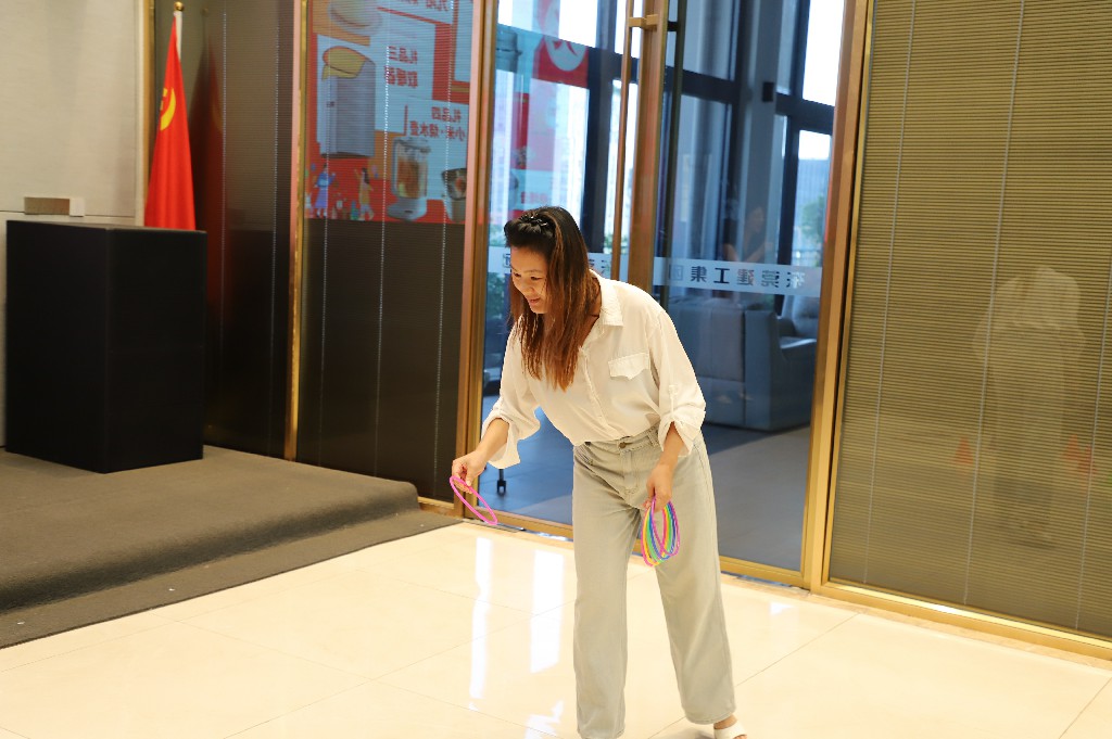 金秋送爽,共庆生辰丨集团第三季度员工生日会(图7) 金秋送爽,共庆生辰丨集团第三季度员工生日会(图7)