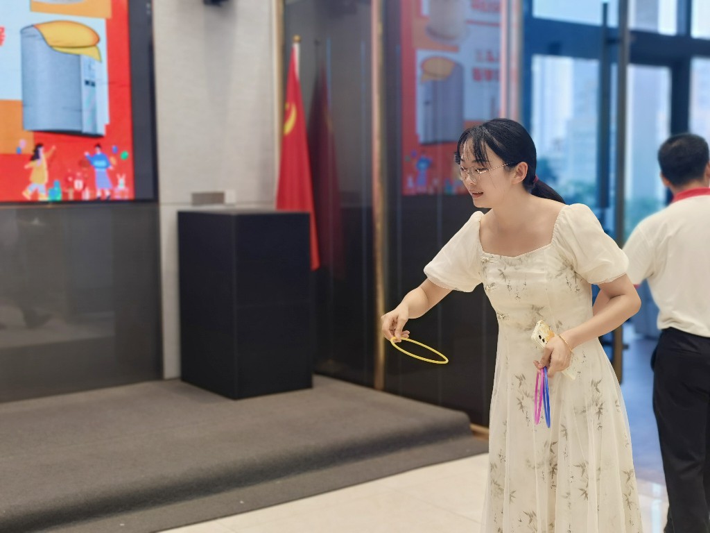 金秋送爽,共庆生辰丨集团第三季度员工生日会(图10) 金秋送爽,共庆生辰丨集团第三季度员工生日会(图10)