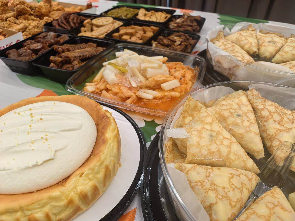 圣诞共欢聚，暖冬庆生辰 | 集团第四季度员工生日会(图3)